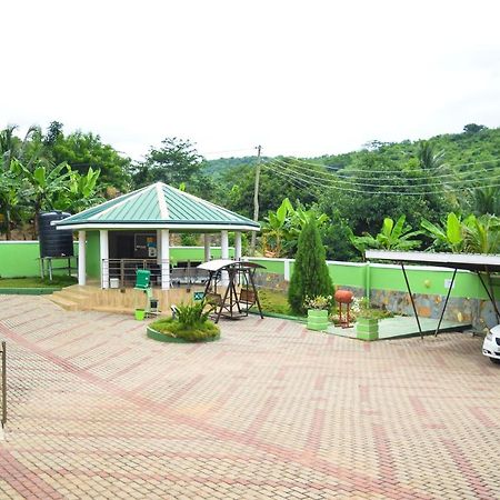 3A's Guest House Akosombo Extérieur photo