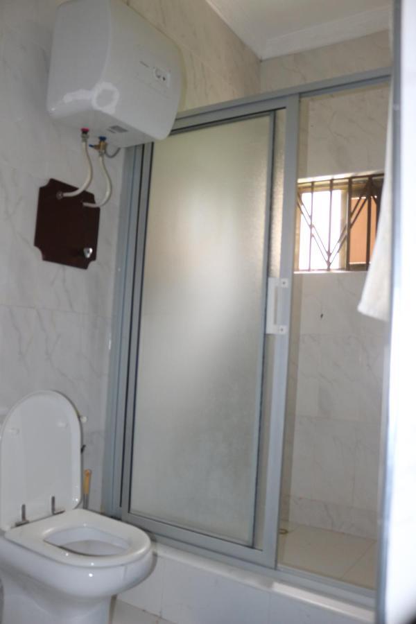 3A's Guest House Akosombo Extérieur photo