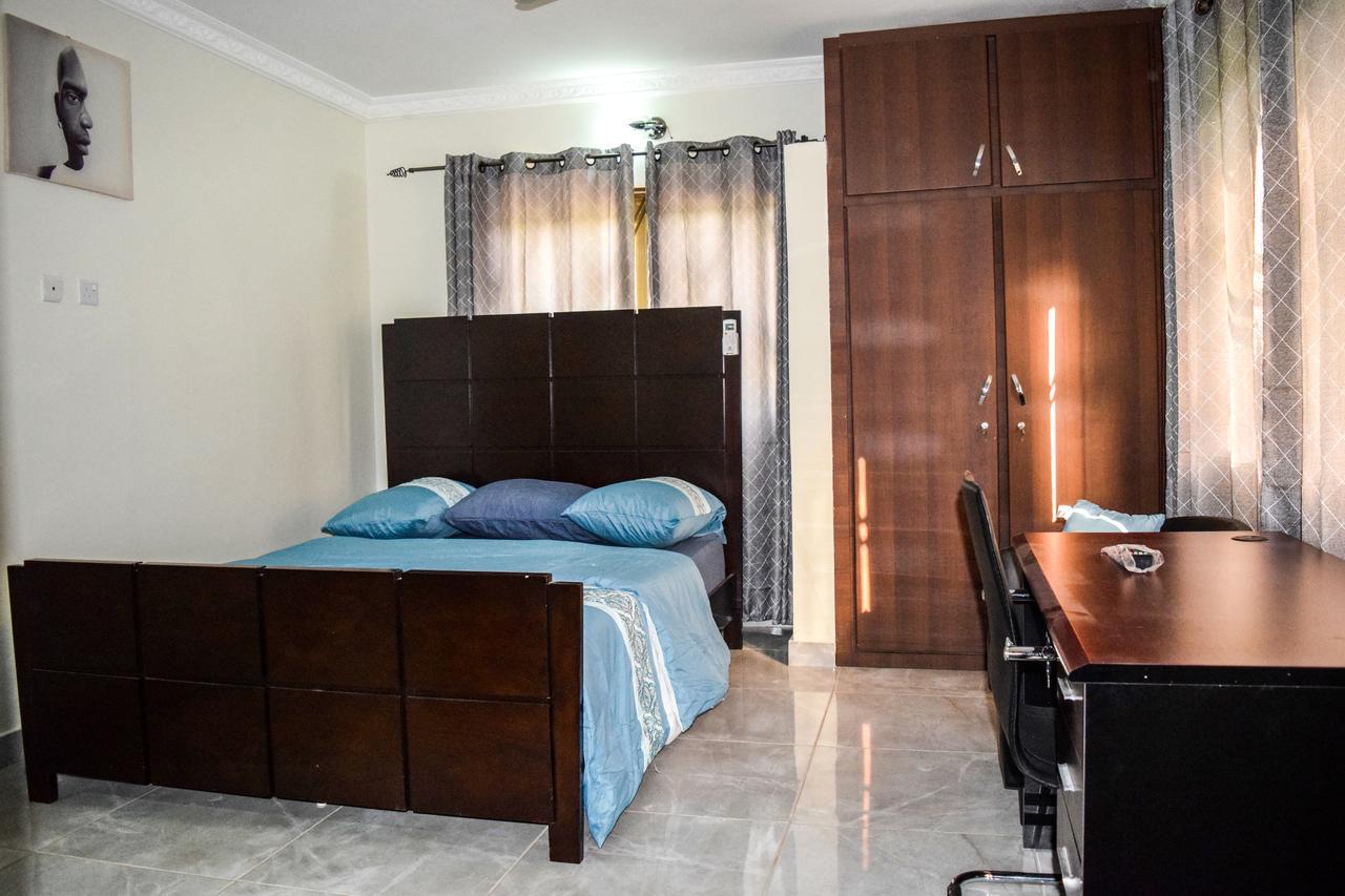 3A's Guest House Akosombo Extérieur photo