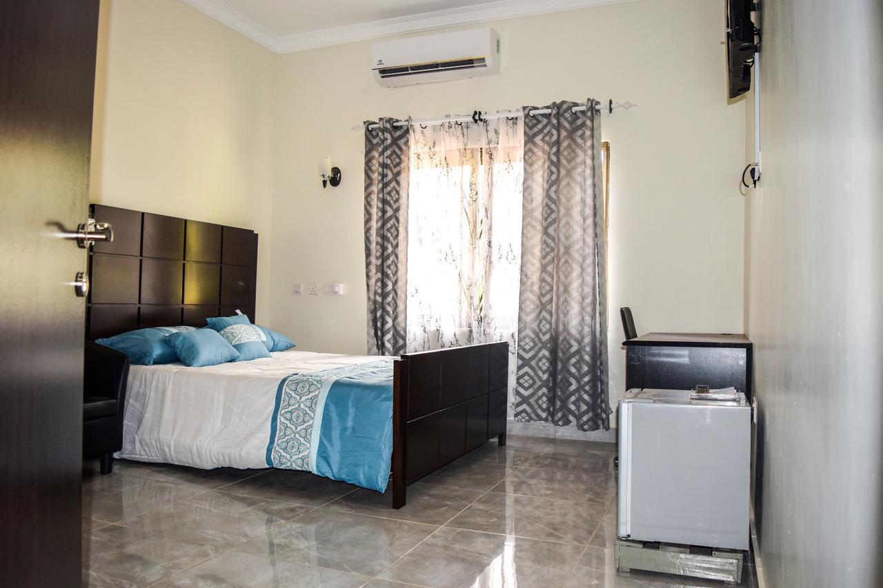 3A's Guest House Akosombo Extérieur photo