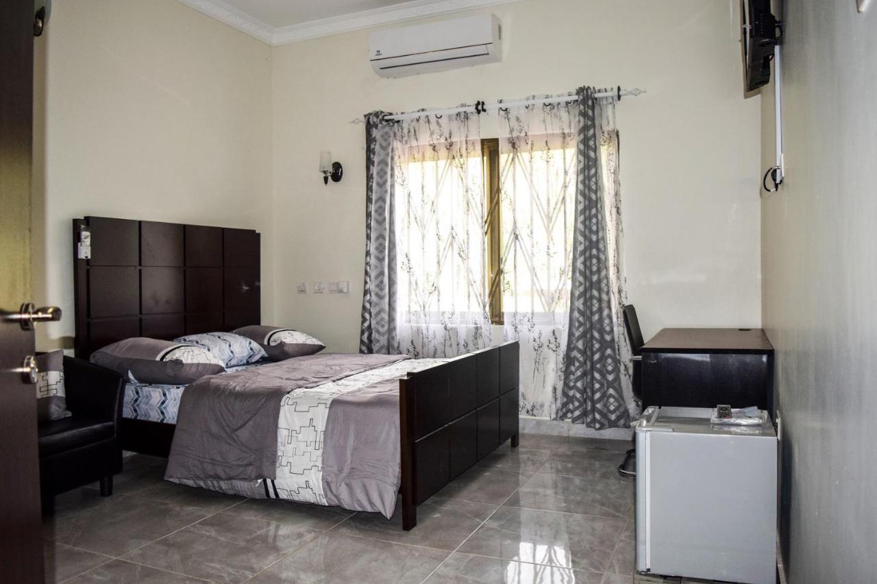 3A's Guest House Akosombo Extérieur photo