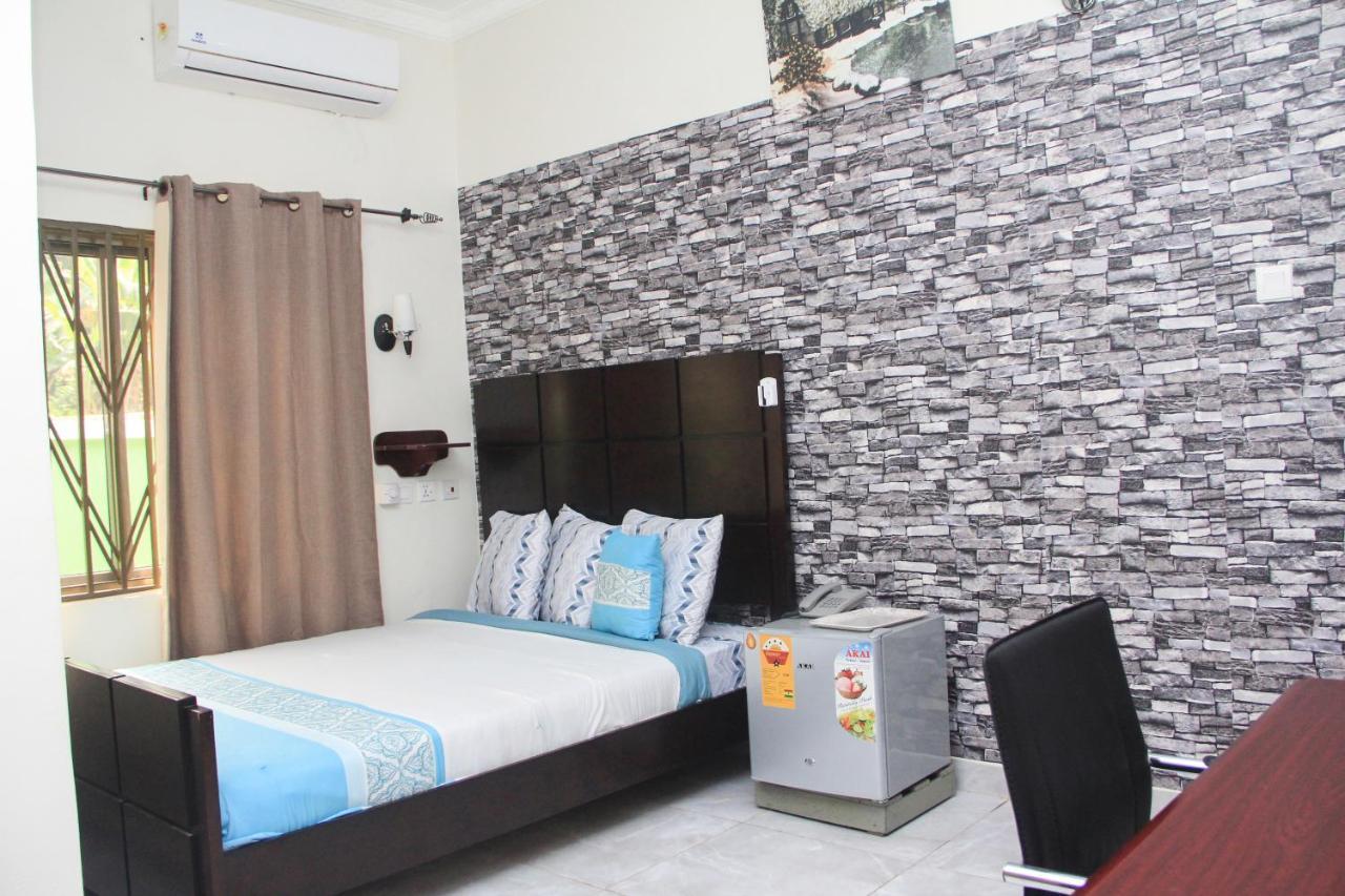 3A's Guest House Akosombo Extérieur photo