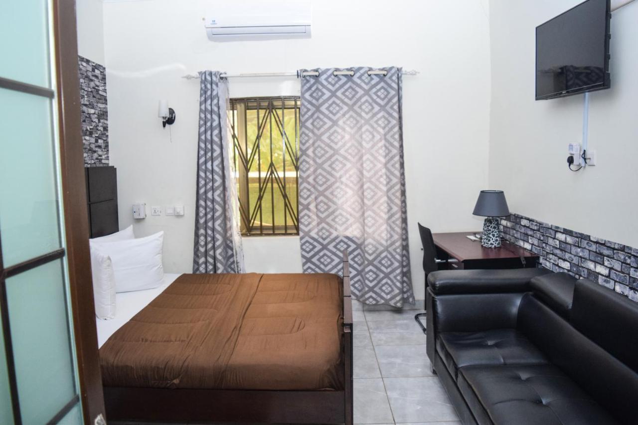 3A's Guest House Akosombo Extérieur photo